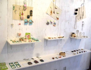 身につける小物展−4.jpg