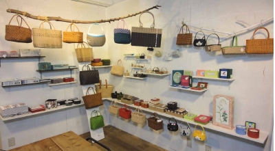 カゴはこ展全体.JPG
